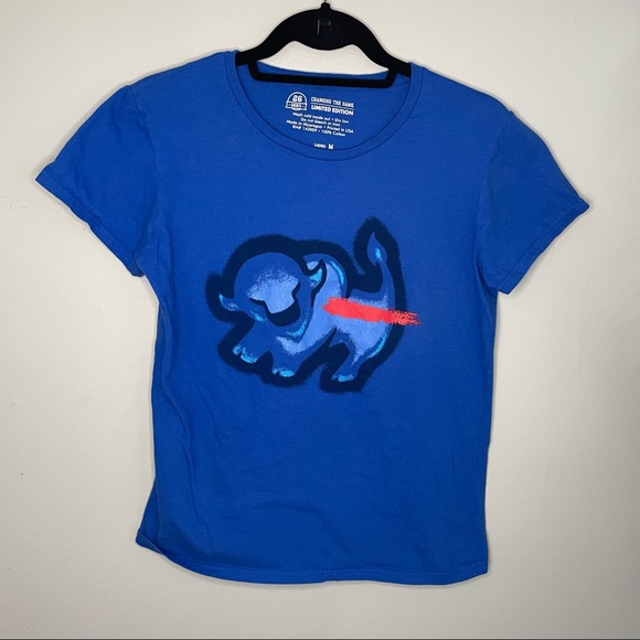 changing the game Tops - Lion King Graphic T Shirt Medium Blue